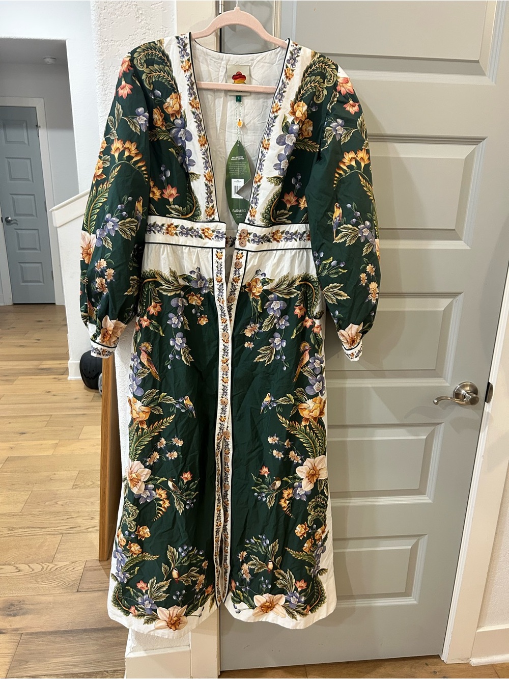 NWT Farm Rio Green Floral Nature V Neck Buttoned Maxi Dress - Picture 8 of 11